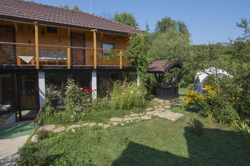 מלון Countryside Houses Golets מראה חיצוני תמונה